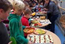 Monatliches gesundes Schulfrühstück - Foto 1 (480x640)