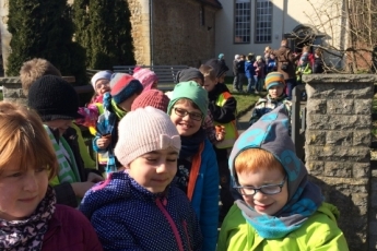 Oster-Schulgottesdienst 2016 (480x640) (4)