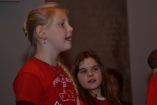 Schulchorauftritt Advent 2016 (640x427) (5)